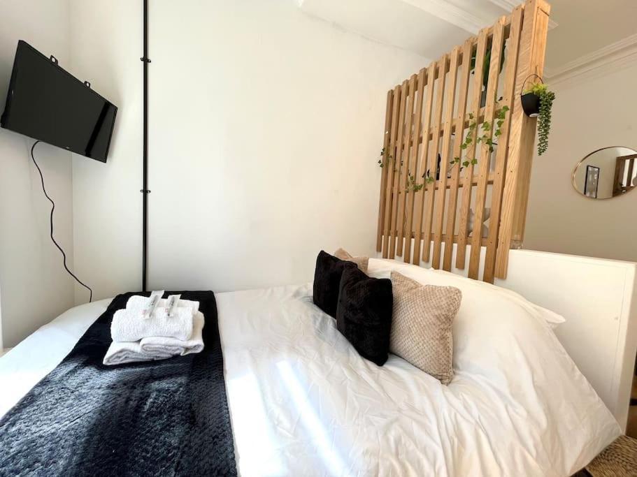 Appartement Flat 12, 10 St John'S Road à Bornemouth Extérieur photo