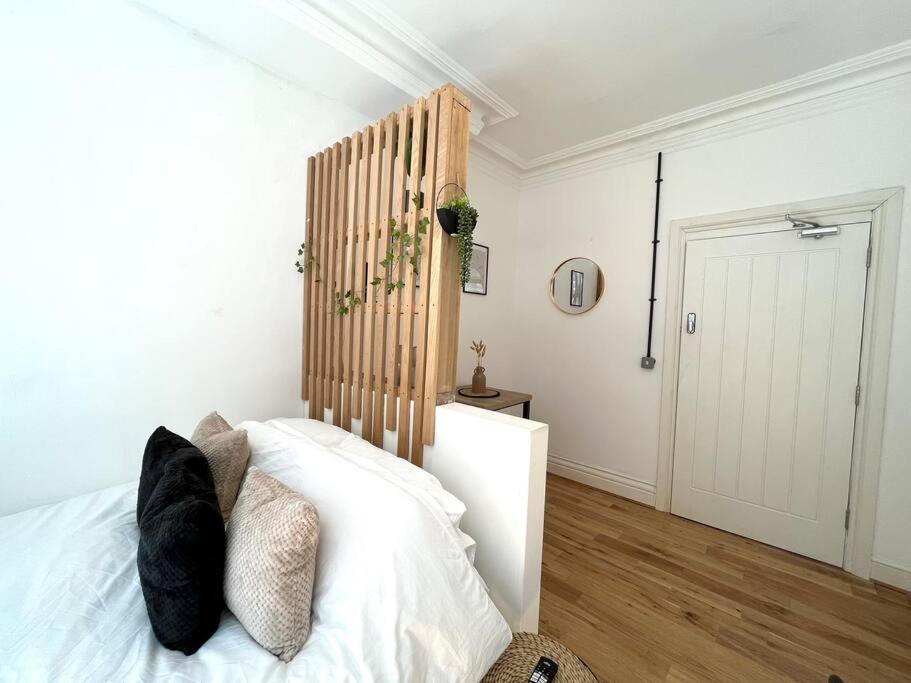 Appartement Flat 12, 10 St John'S Road à Bornemouth Extérieur photo